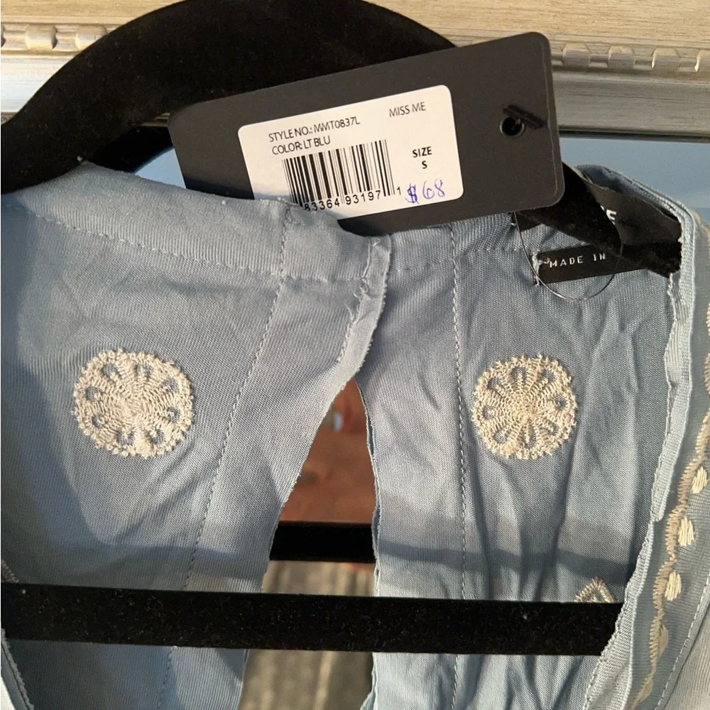 Brand:Lush NWT... size..Small..very soft baby blue casual top. - Picture 5 of 7